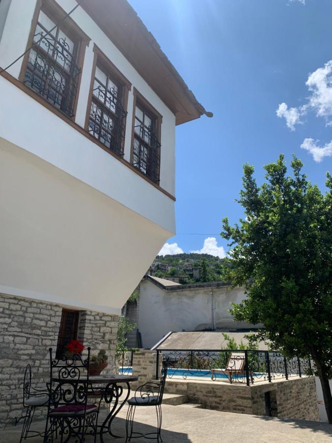 Hotel Gjirokastra Exterior foto